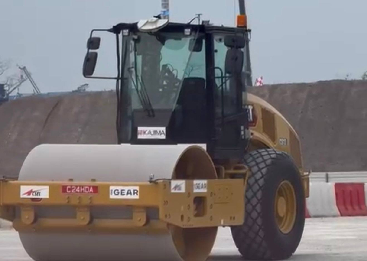 Cat&reg; CS12 Tested at Bulim Autonomous Yard